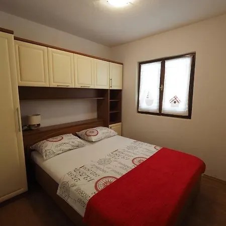 Apartman Viski Cvit *